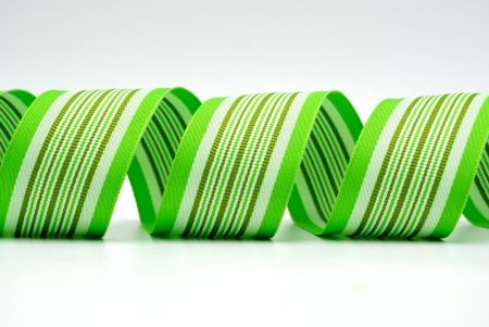 grünes gewebtes Band